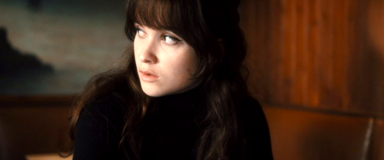 ellefanning_gingerrosa_4268.jpg