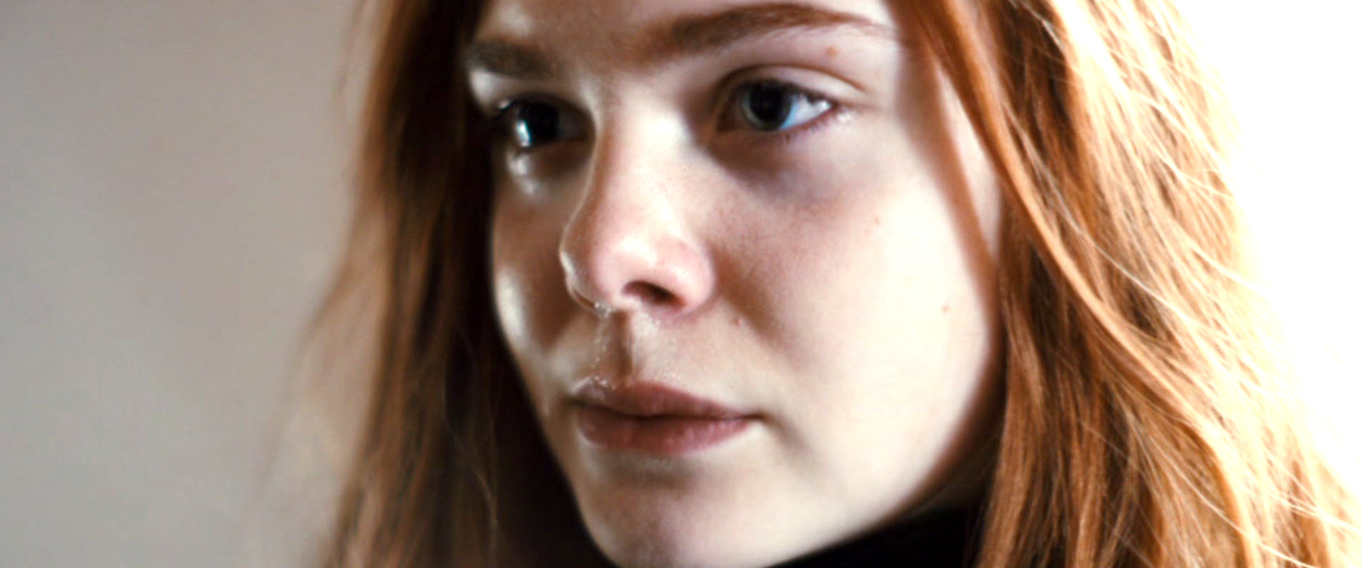 ellefanning_gingerrosa_5029.jpg