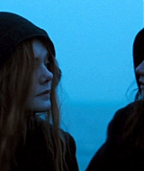 ellefanning_gingerrosa_2204.jpg