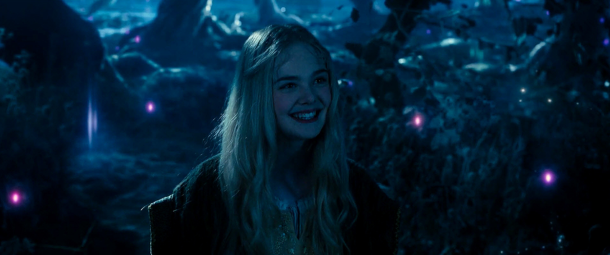 maleficient_ellefanning_00757.jpg