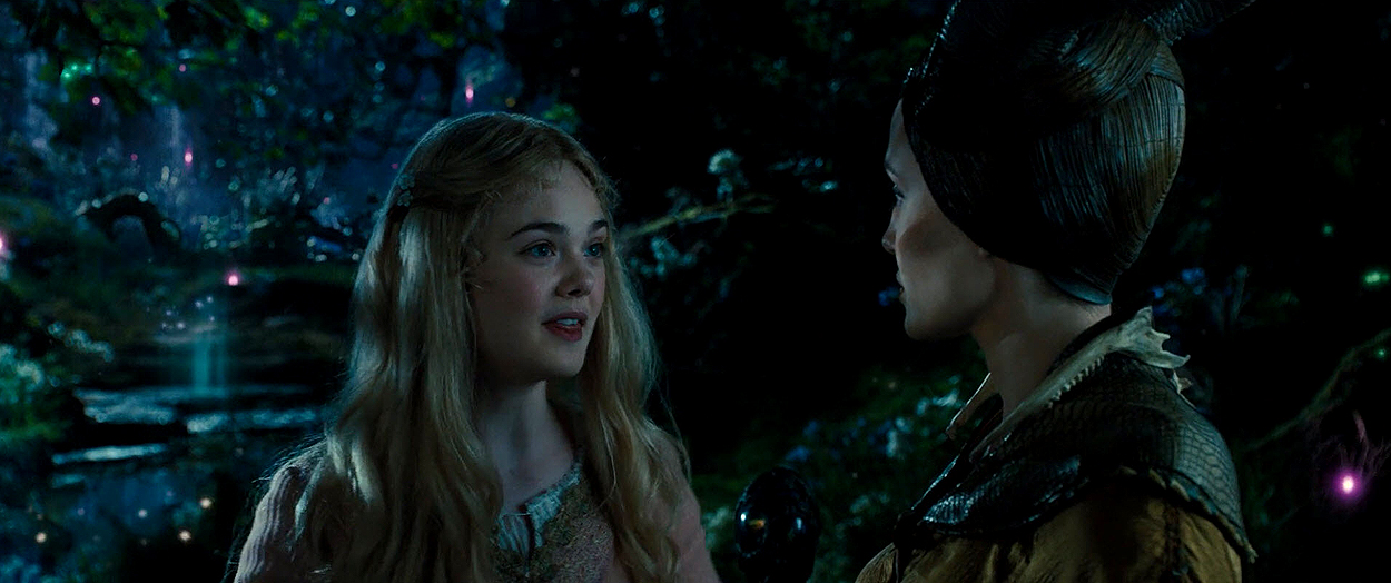 maleficient_ellefanning_01059.jpg