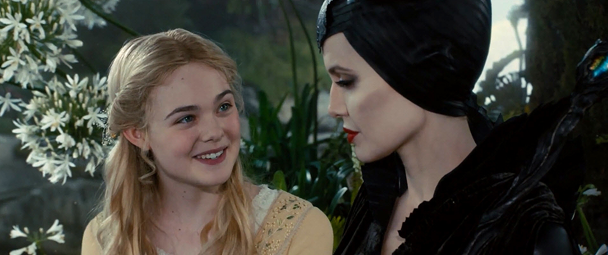 maleficient_ellefanning_01237.jpg
