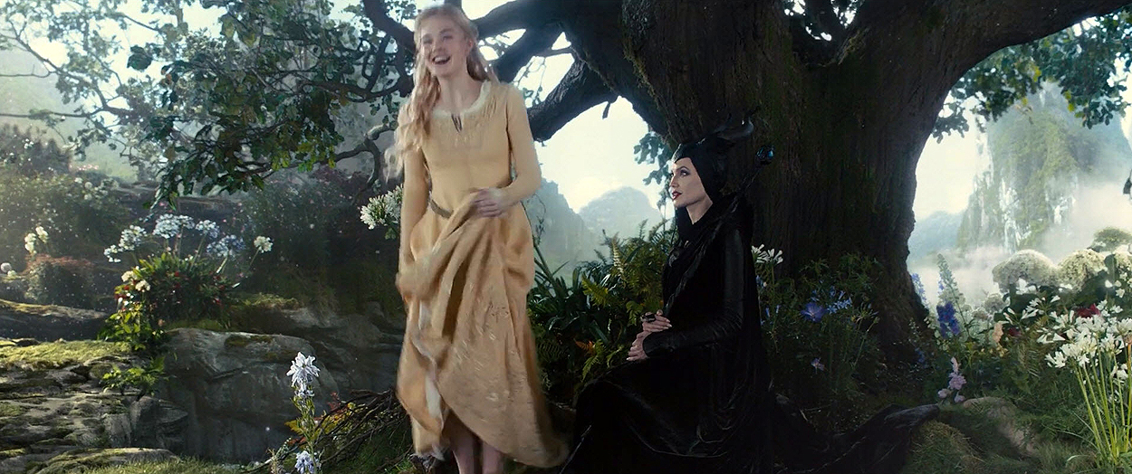 maleficient_ellefanning_01254.jpg