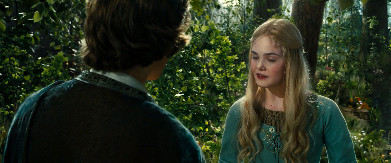 maleficient_ellefanning_01380.jpg