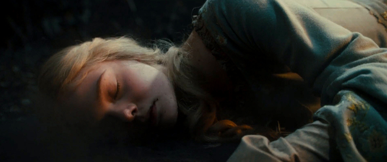 maleficient_ellefanning_01932.jpg