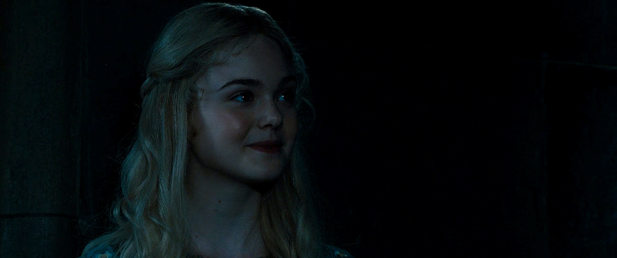 maleficient_ellefanning_02451.jpg
