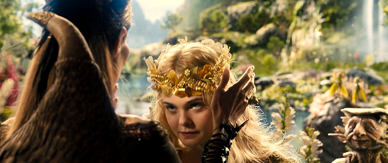 maleficient_ellefanning_02989.jpg