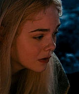 maleficient_ellefanning_00895.jpg