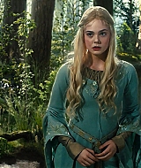 maleficient_ellefanning_01315.jpg
