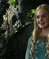 maleficient_ellefanning_01417.jpg