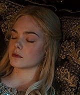 maleficient_ellefanning_02345.jpg