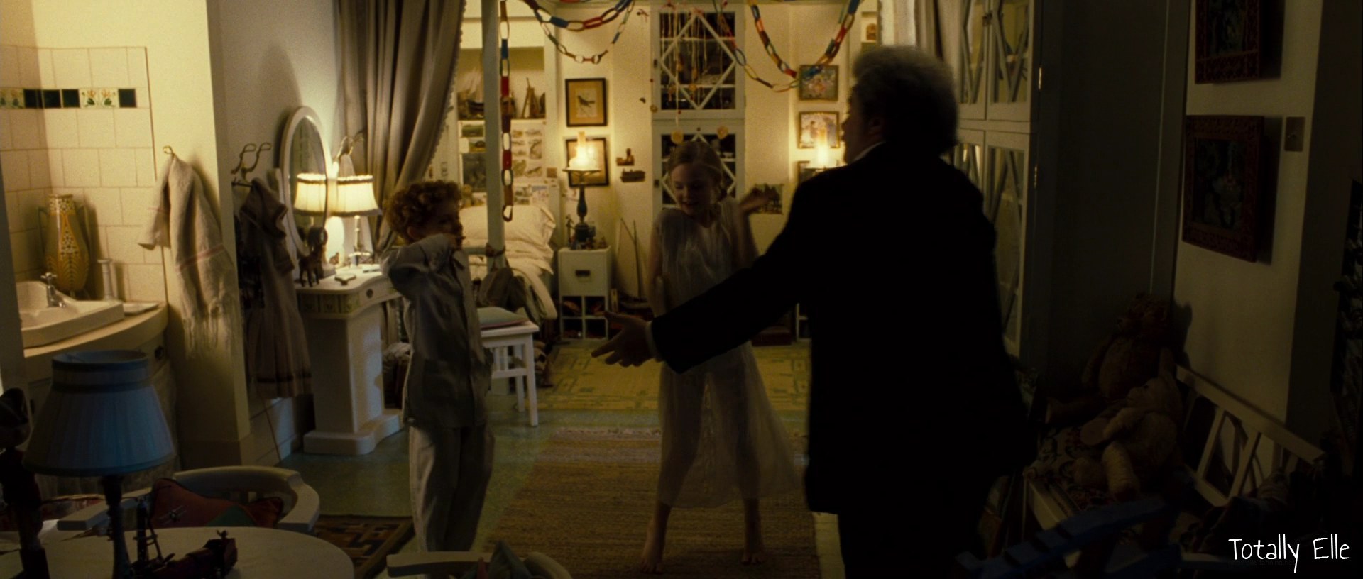 thenutcracker_screencaptures0684.jpg