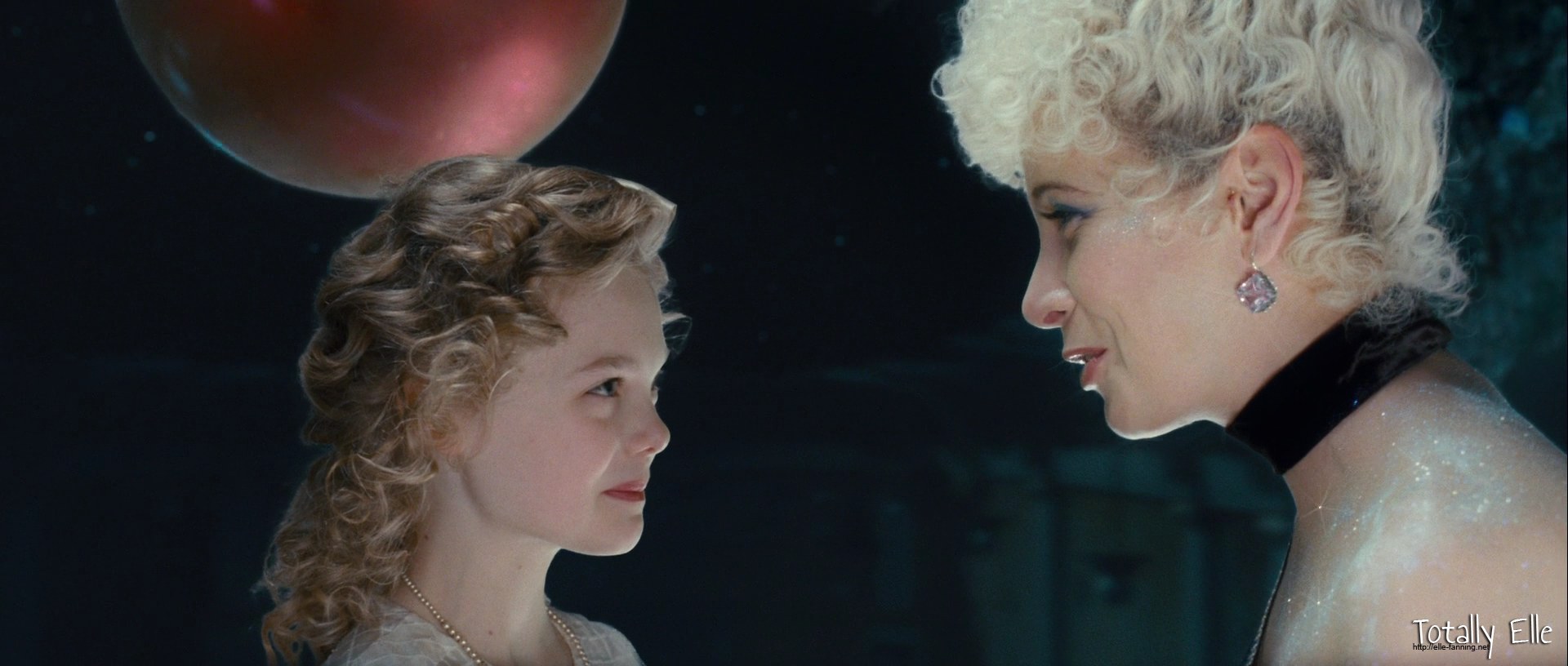 thenutcracker_screencaptures1836.jpg