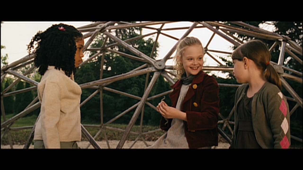 phoebeinwonderland_moviecap0096.jpg