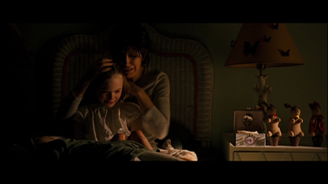 phoebeinwonderland_moviecap0944.jpg