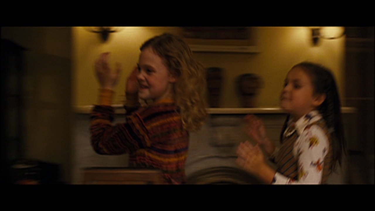 phoebeinwonderland_moviecap1309.jpg