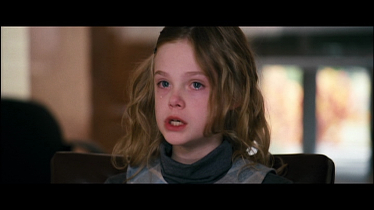 phoebeinwonderland_moviecap1439.jpg