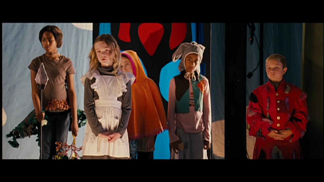 phoebeinwonderland_moviecap1495.jpg