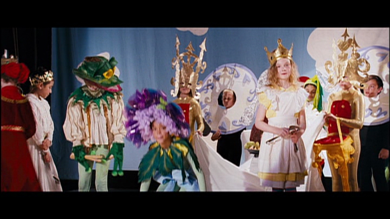 phoebeinwonderland_moviecap1707.jpg