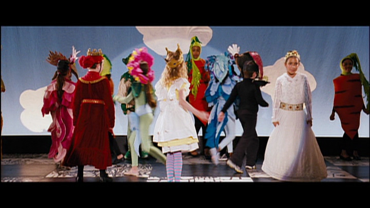 phoebeinwonderland_moviecap1810.jpg