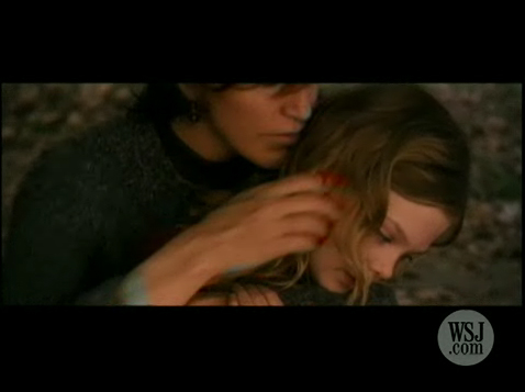phoebeinwonderland_promoclip017.jpg