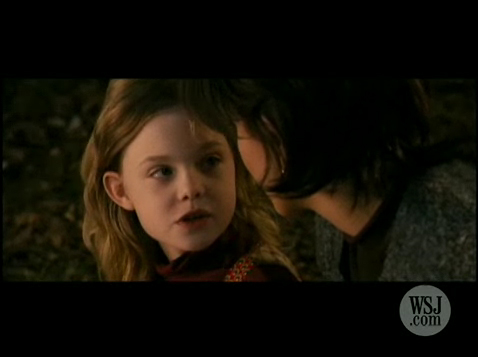 phoebeinwonderland_promoclip023.jpg