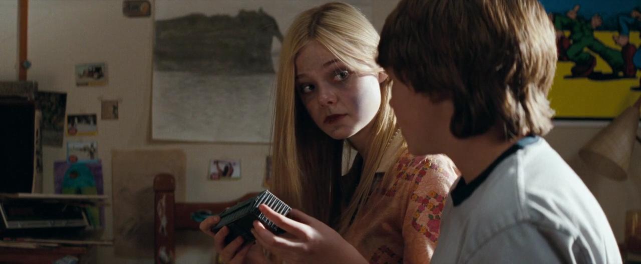 super8_screencaptures1077.jpg