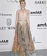 totally-elle-2016-amfar-gala-097.jpg