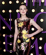 totally-elle-2016-neon-demon-la-premiere-176.jpg