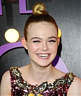 totally-elle-2016-neon-demon-la-premiere-435.jpg