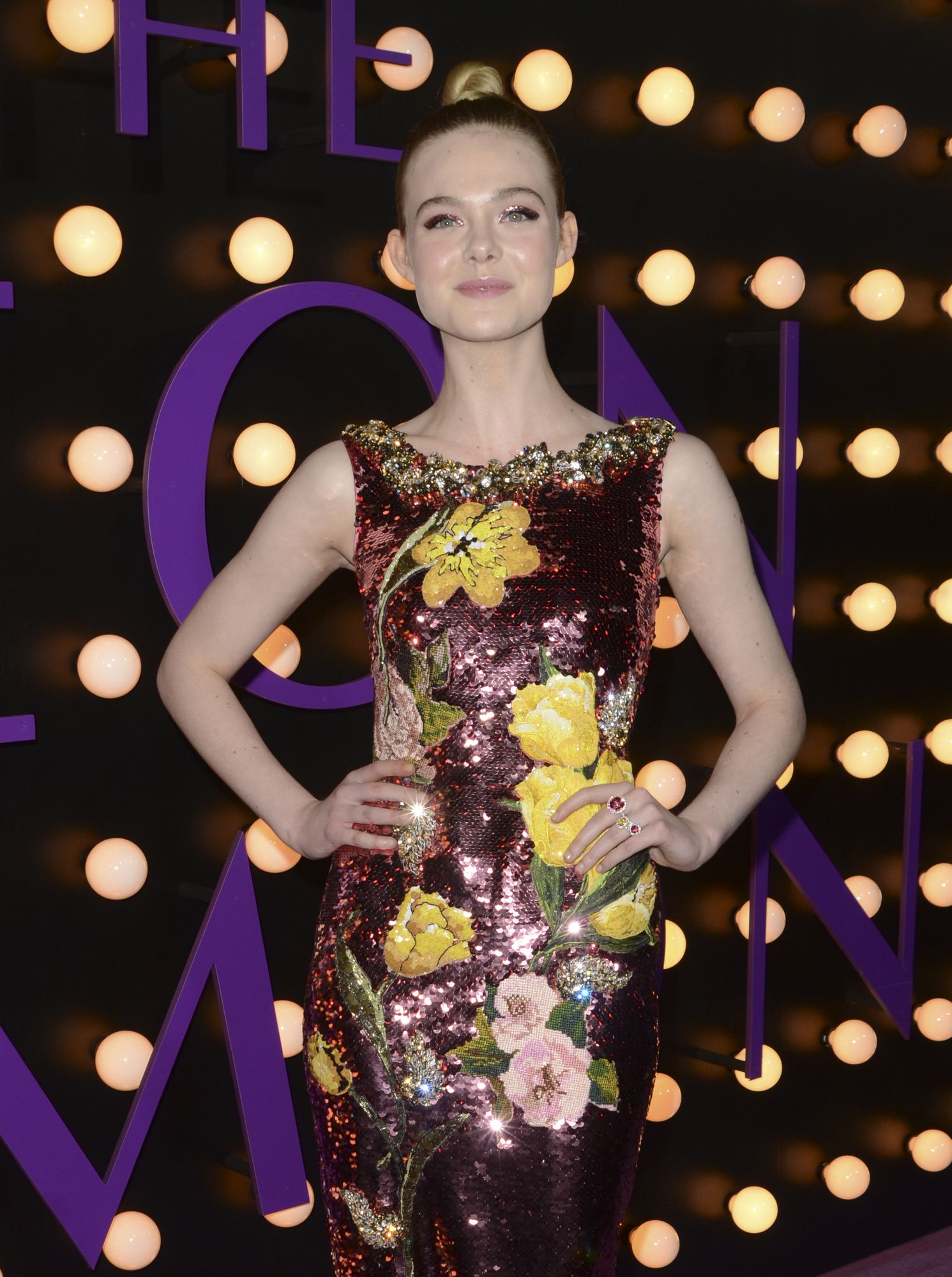 totally-elle-2016-neon-demon-la-premiere-234.jpg