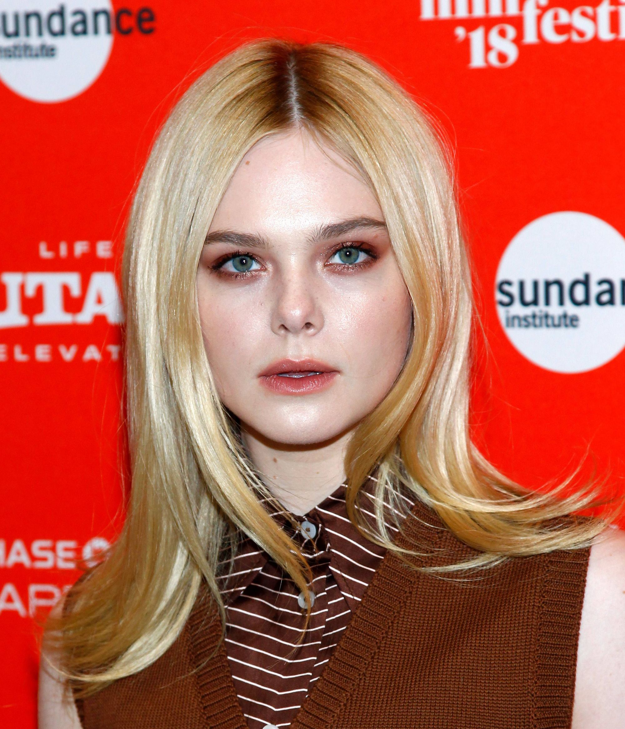 totallyelle-2018-sundance-alonenowpremiere-058.jpg
