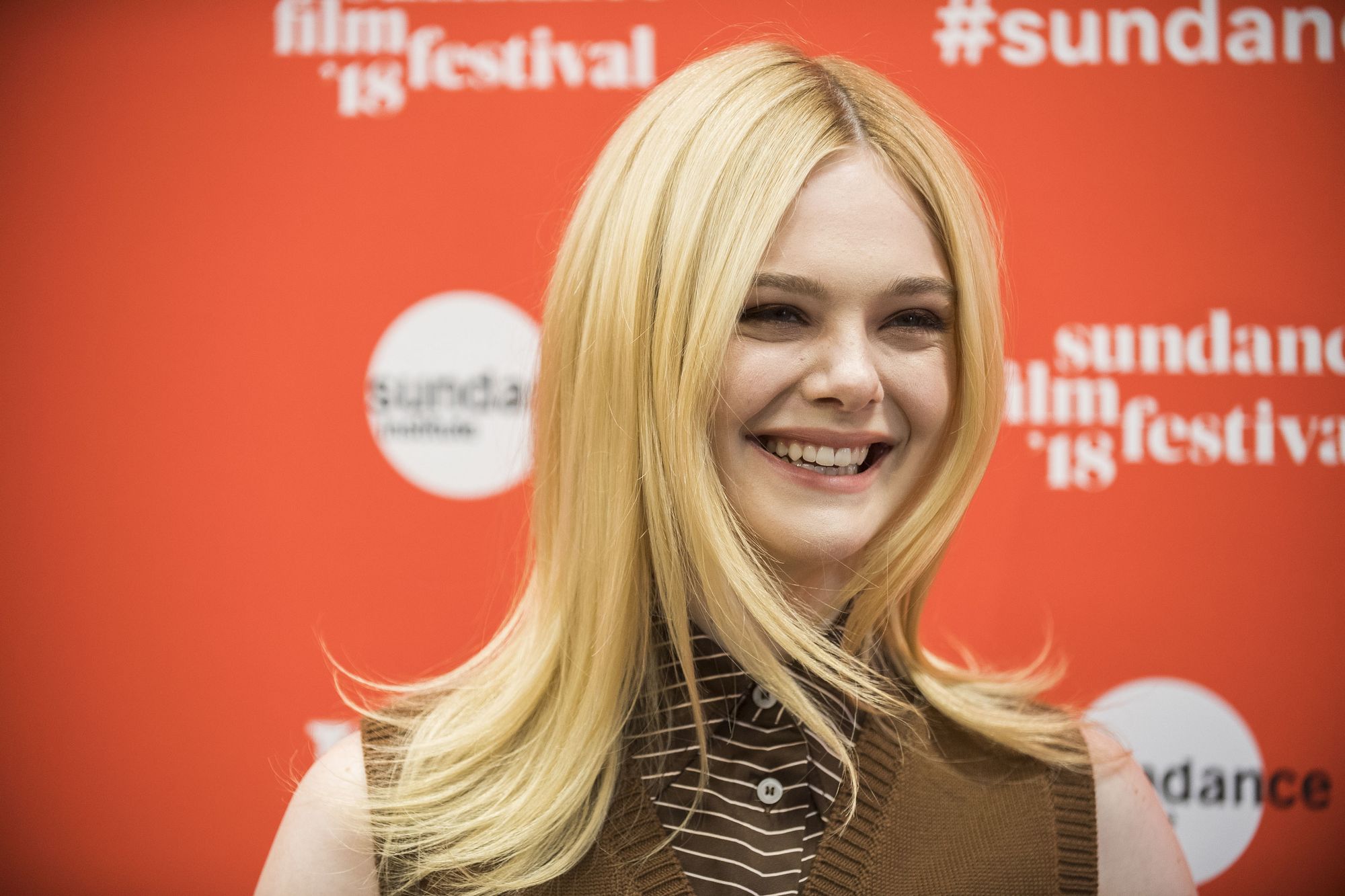 totallyelle-2018-sundance-alonenowpremiere-074.jpg