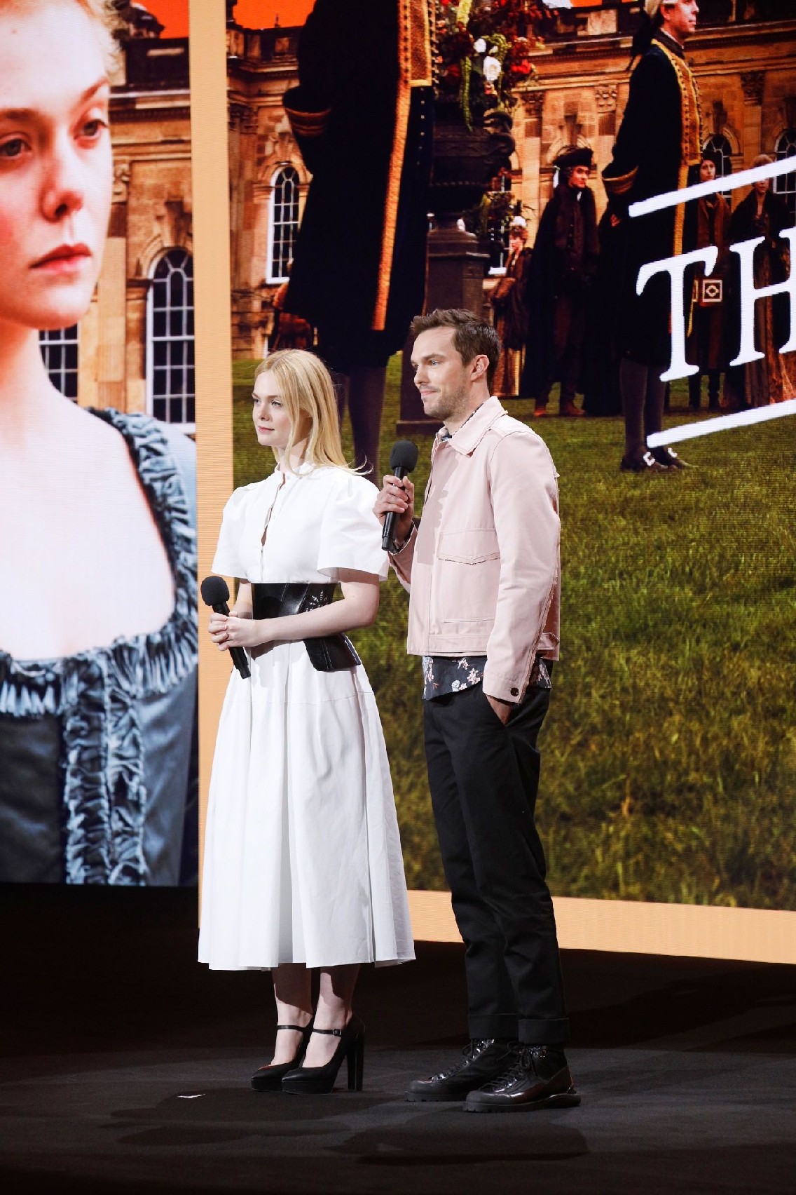 totally_elle_events_hulu_the_great_onstage__6.jpg