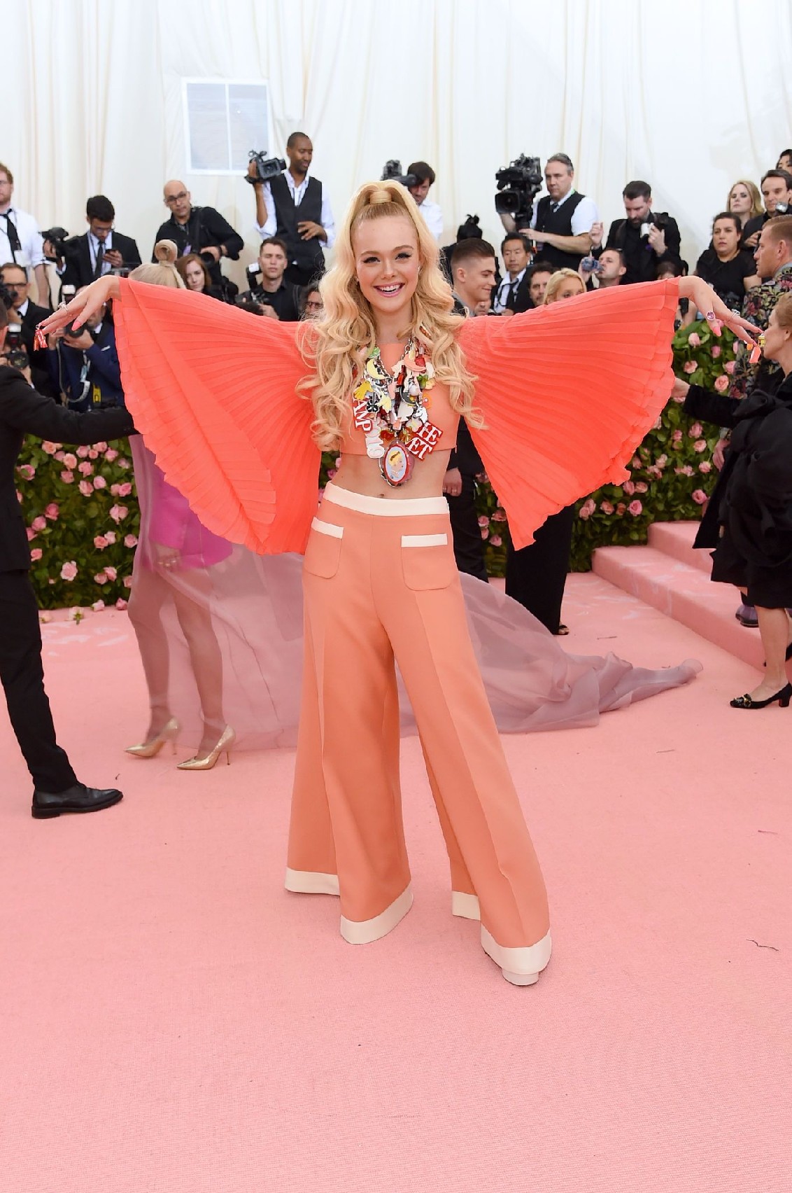 totally_elle_metgala2019__4.jpg