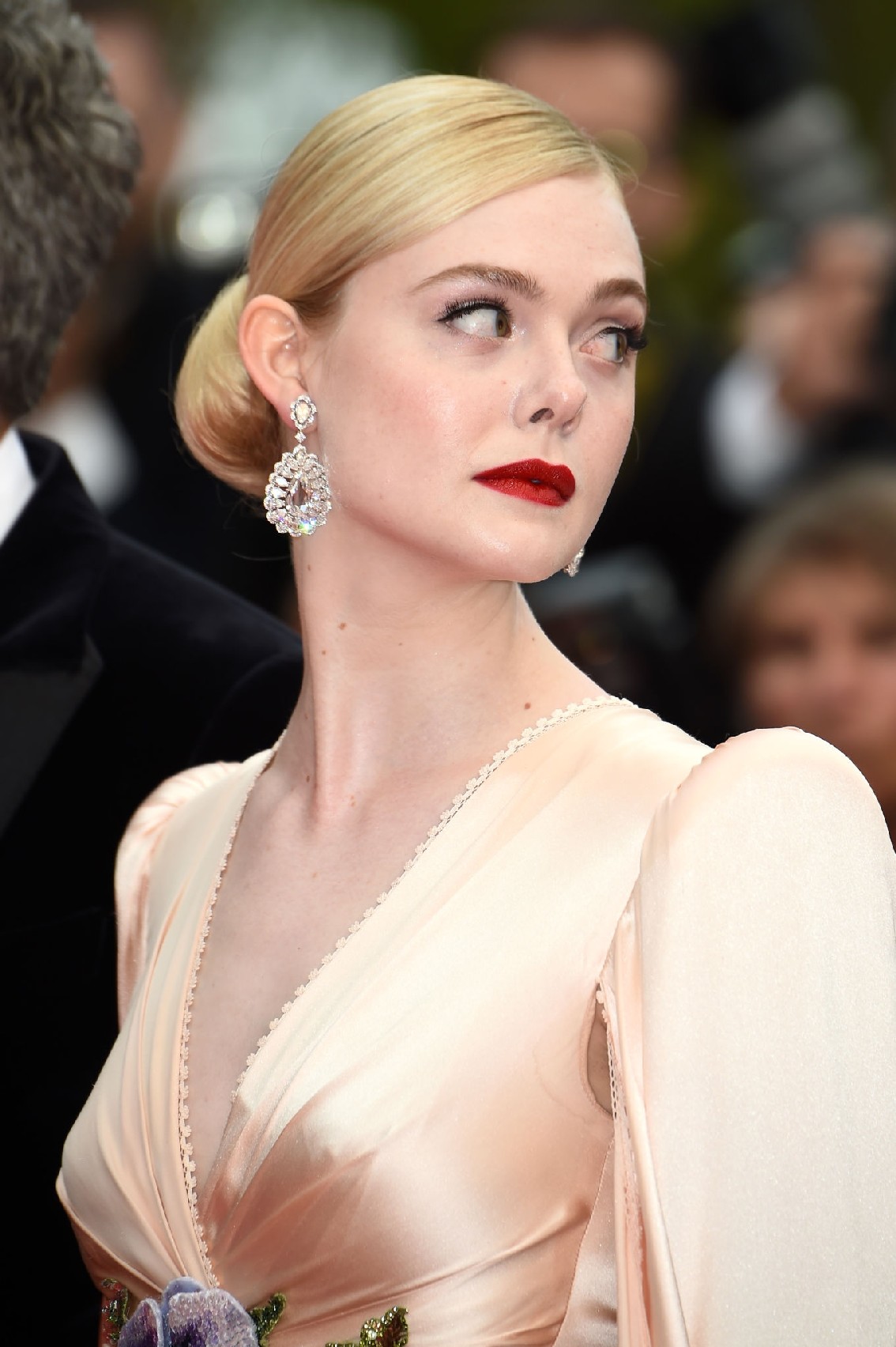 totally_elle_cannes_openingceremony_19__5.jpg