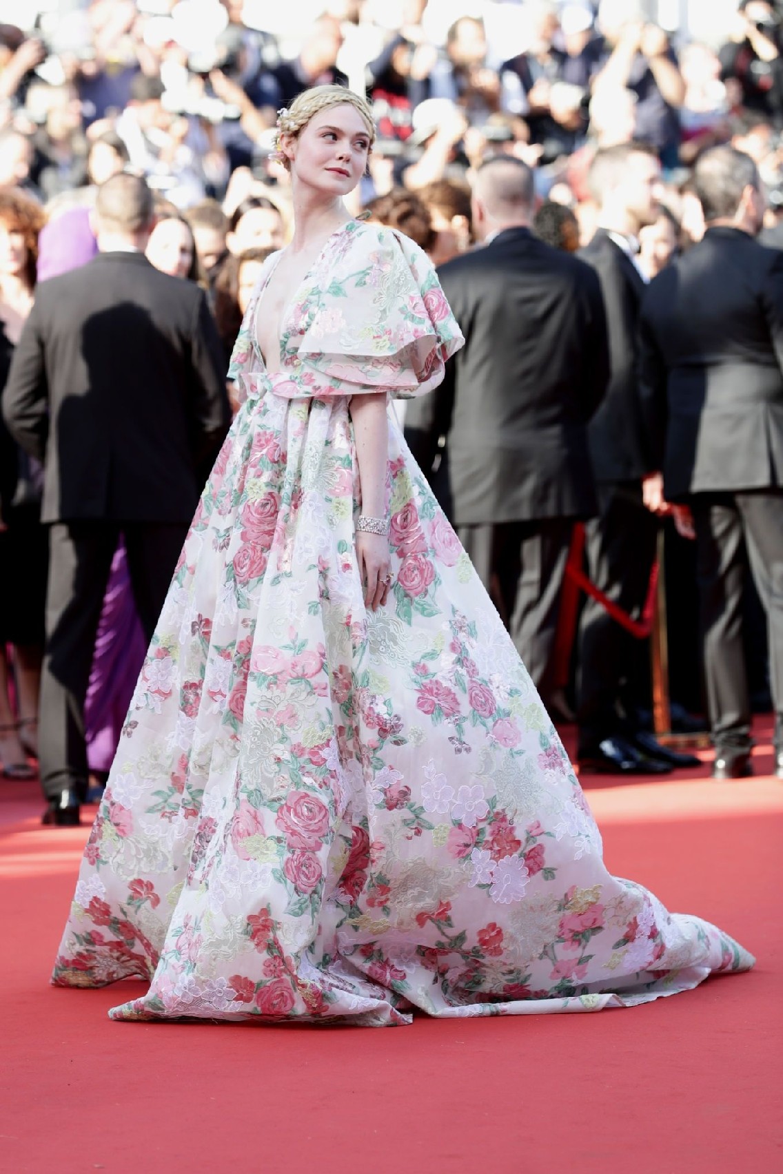 totally_elle_cannes_lesmiserables-0515__7.jpg