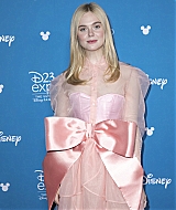 119339301_elle-fanning-1571.jpg