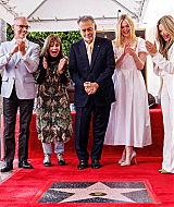 totallyelle-hollywoodwalkoffamestarceremony-014.png