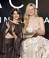 totallyelle-28thannualcriticschoiceawards-053.jpg