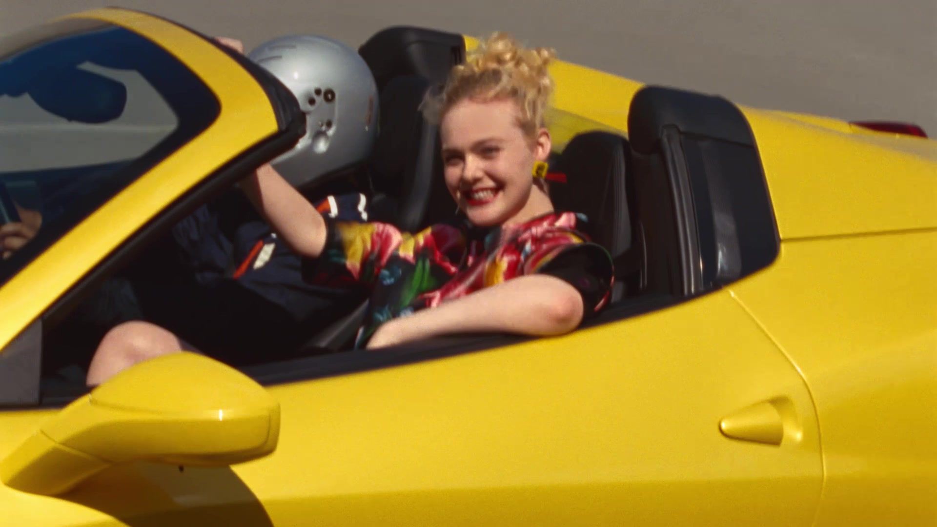 totallyelle-miumiu-croisere2018-screencaptures-011.jpg