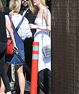 totallyelle-candid-2017-06-29-arriving-at-jimmy-kimmel-056.jpg
