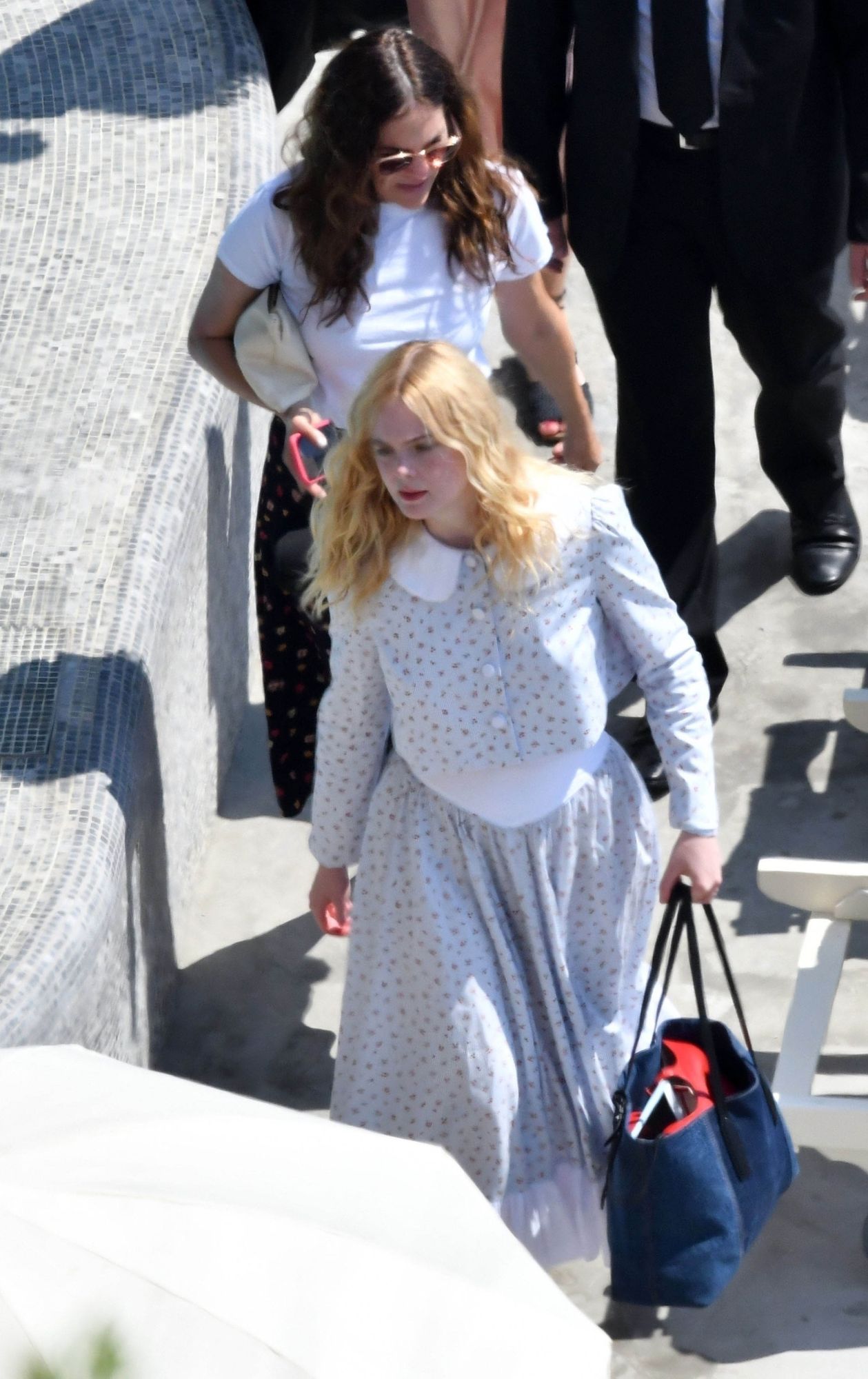totallyelle-candid-00005.jpg
