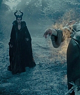 totallyelle-maleficent-screencaptures-013.jpg