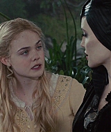 totallyelle-maleficent-screencaptures-092.jpg