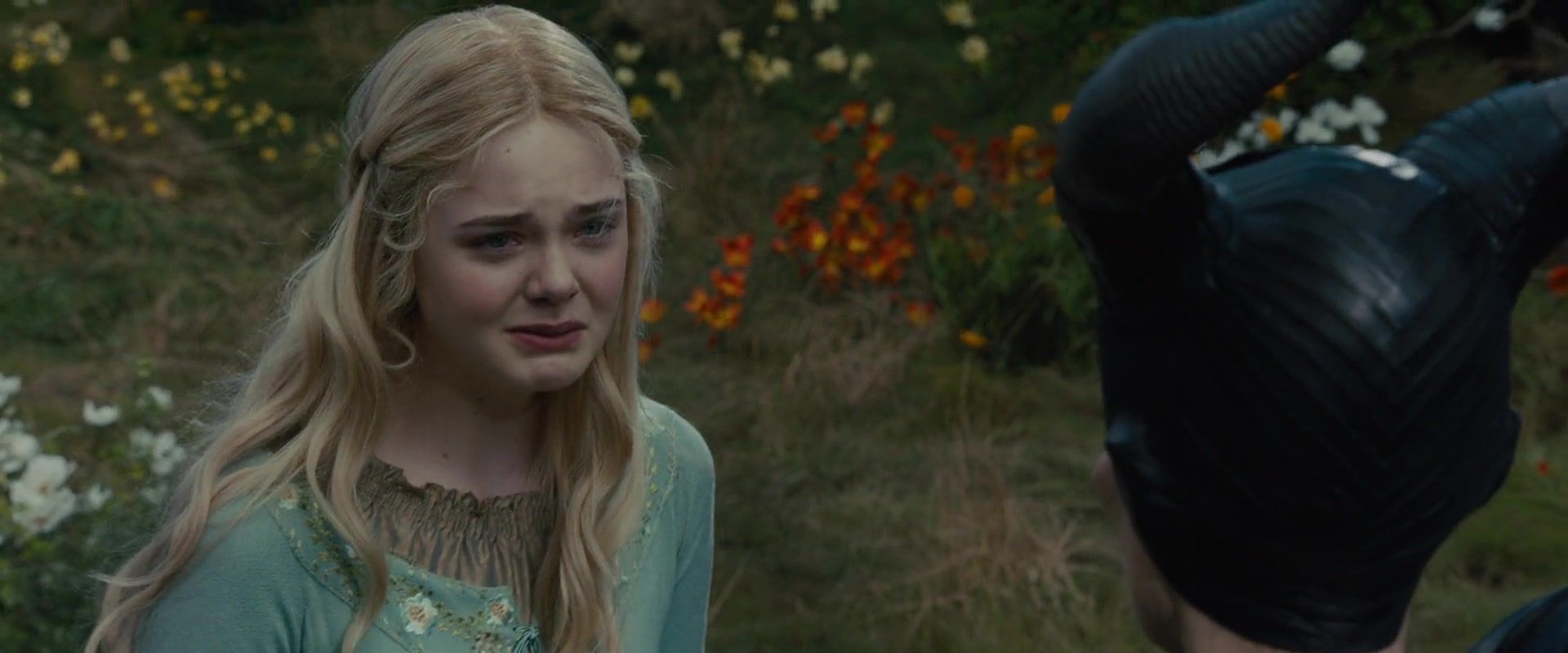totallyelle-maleficent-screencaptures-135.jpg