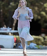 totally-elle-20thcenturywomen-set-20151001-018.jpg