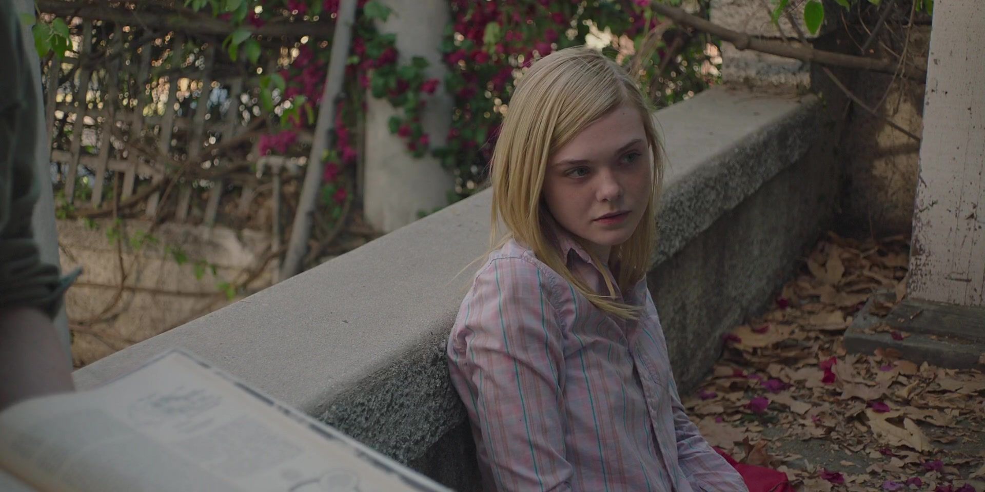 totallyelle-20thcenturywomen-screencaptures-265.jpg