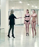 totallyelle-theneondemon-screencaptures-169.jpg