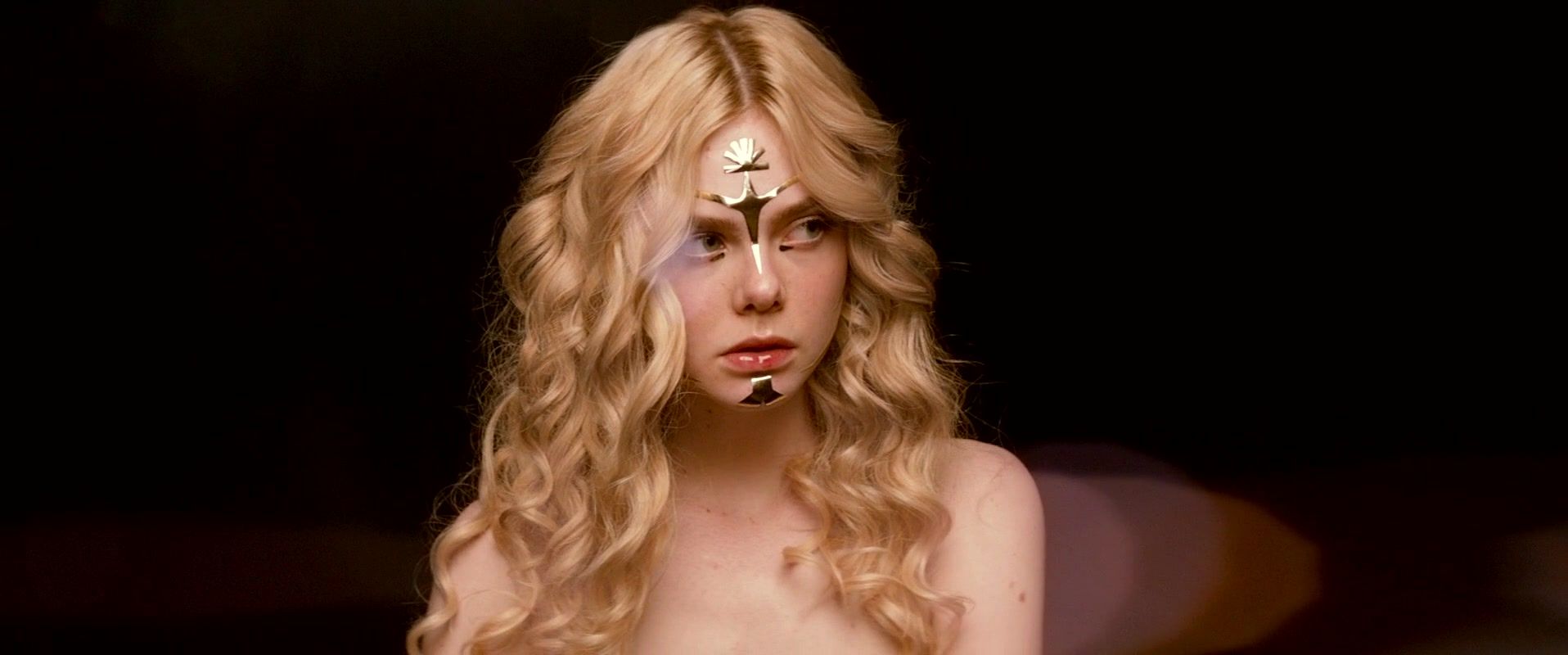 totallyelle-theneondemon-screencaptures-143.jpg